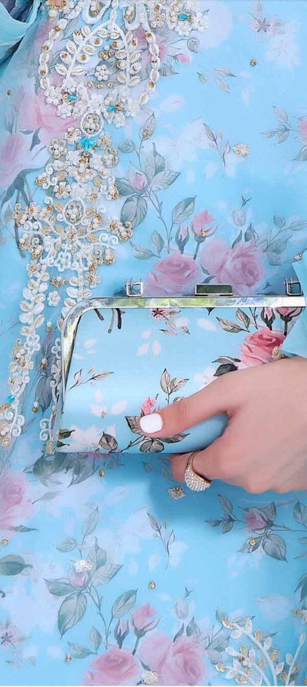 Floral Luxury Collection - Image 4