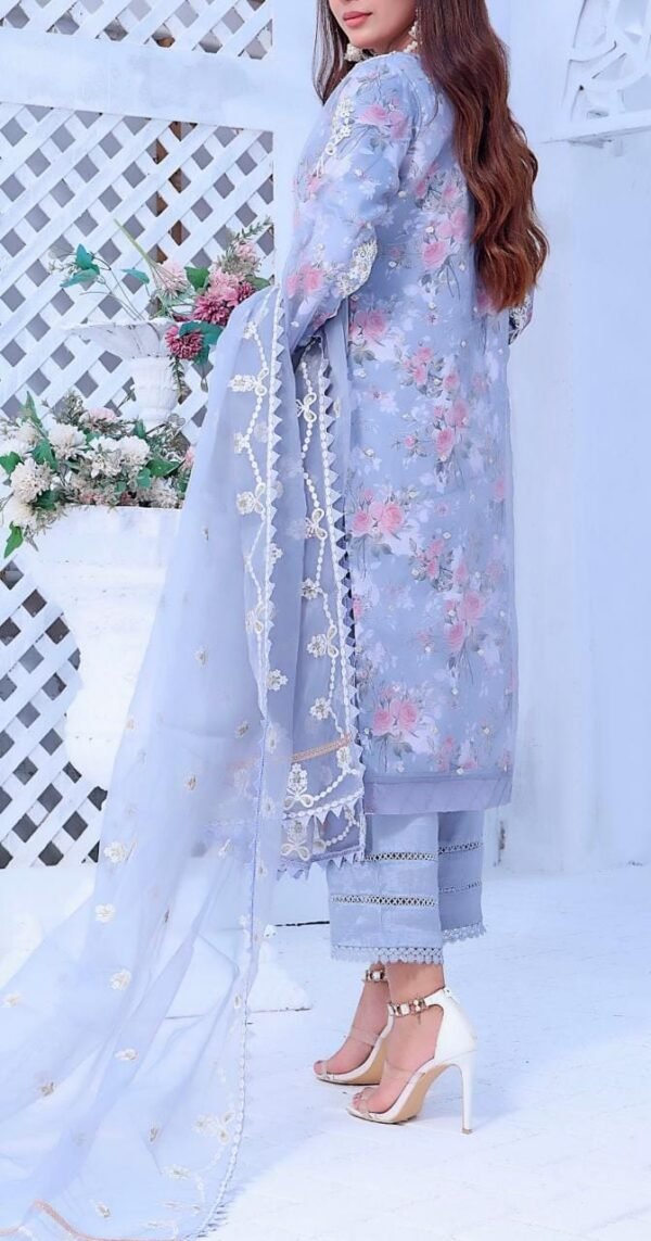 Floral Luxury Collection - Image 4